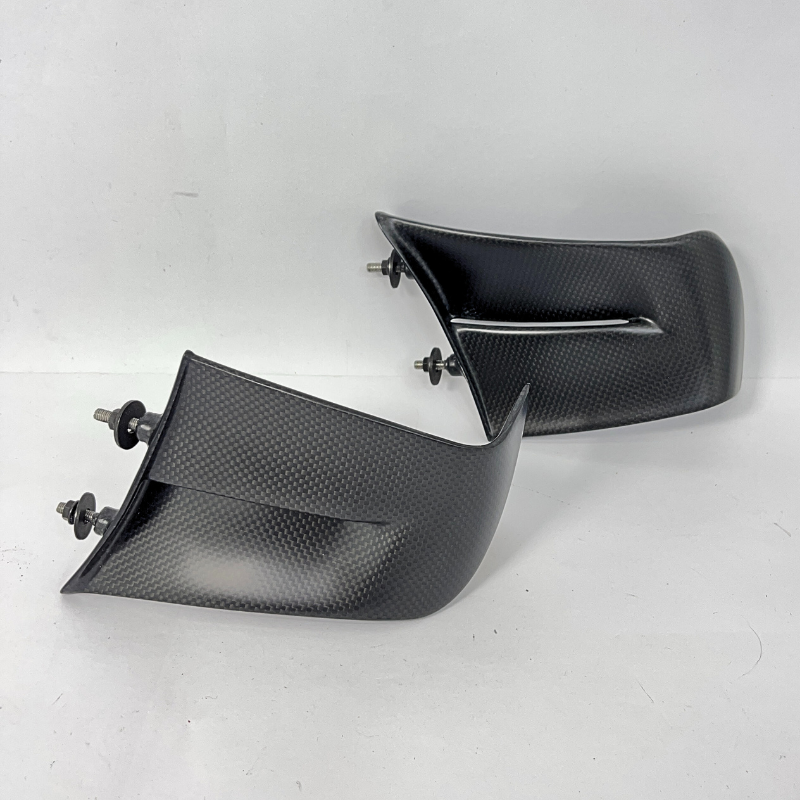 Alerones Ducati Panigale V4 2024 100% fibra de carbono.