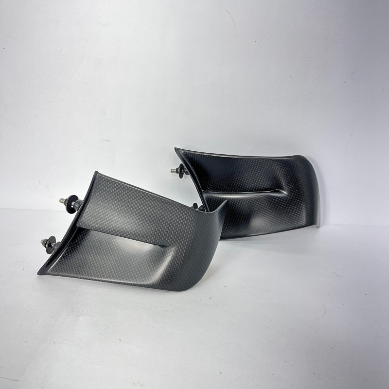 Alerones Ducati Panigale V4 2024 100% fibra de carbono.