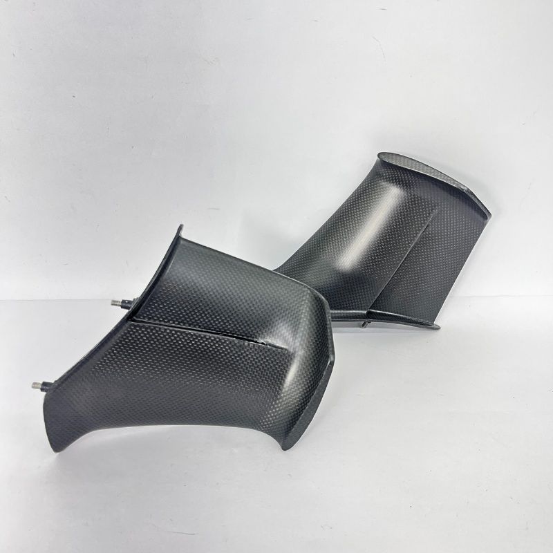 Alerones Ducati Panigale V4 2025 100% fibra de carbono.